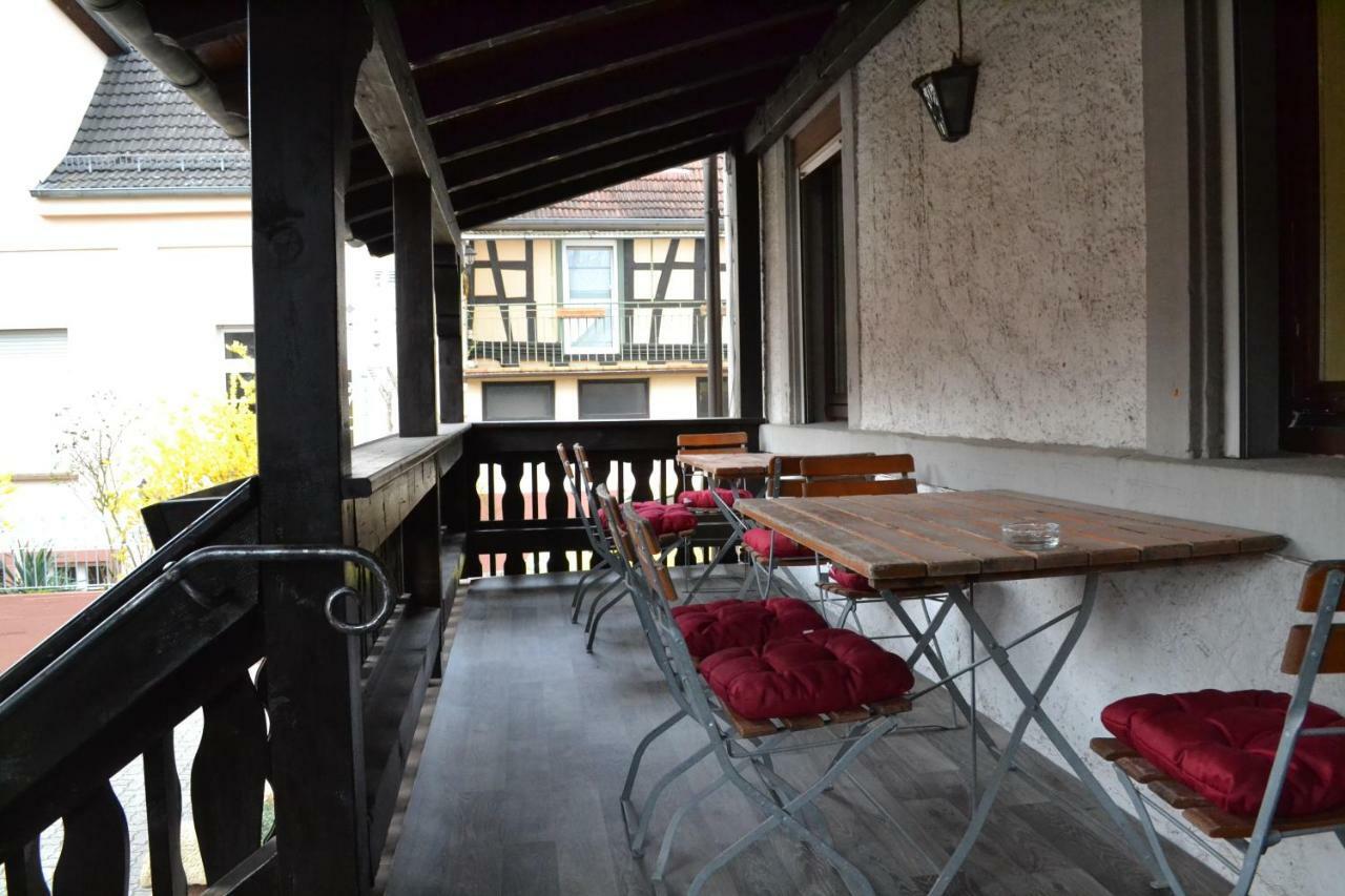 Pension - Gaestehaus Zum Pfaelzerwald Hinterweidenthal Exterior photo